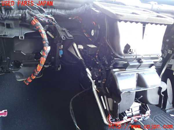 2UPJ-9232086081]BMW ミニ(MINI)クーパーSD(XN20M)(F56)エバポレーター1 中古_3