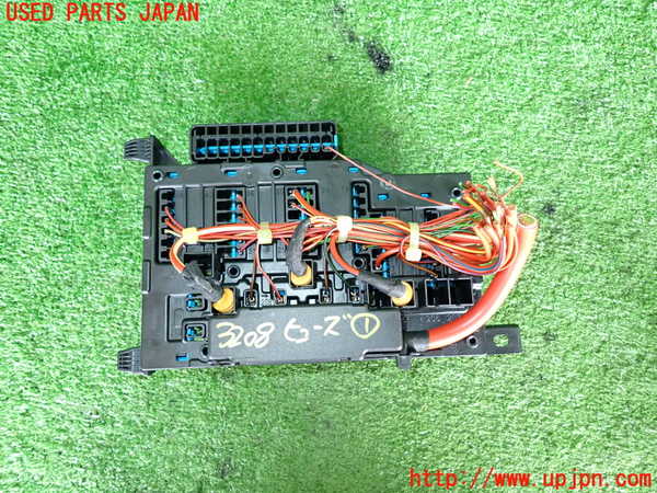 2UPJ-9232086741]BMW ミニ(MINI)クーパーSD(XN20M)(F56)ヒューズボックス1 中古_2