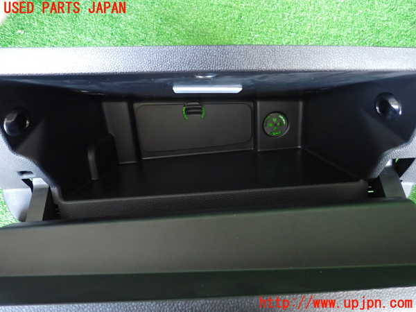 2UPJ-9232087516]BMW ミニ(MINI)クーパーSD(XN20M)(F56)グローブボックス1 中古_4