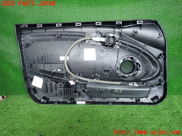 2UPJ-9232081234]BMW ミニ(MINI)クーパーSD(XN20M)(F56)右ドア内張り 中古_2