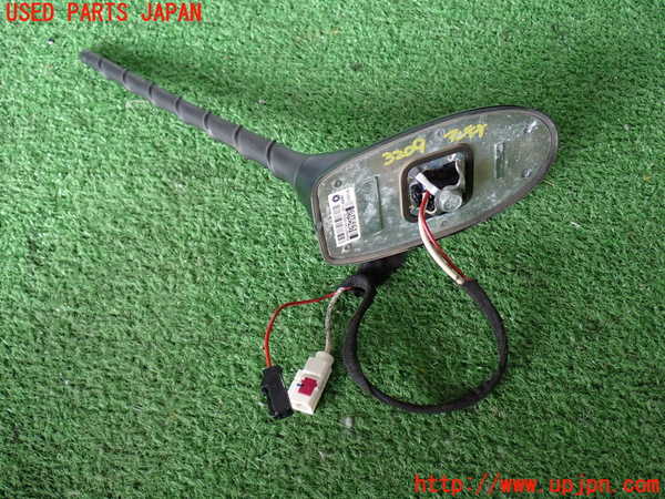 2UPJ-9232096550]ジープ・グランドチェロキー(WK36A)アンテナ 中古_4