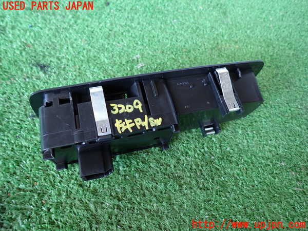 2UPJ-9232096245]ジープ・グランドチェロキー(WK36A)左前パワーウィンドウスイッチ 中古_2