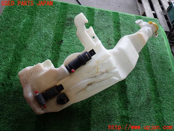 2UPJ-9232096791]ジープ・グランドチェロキー(WK36A)ウォッシャータンク1 中古_2