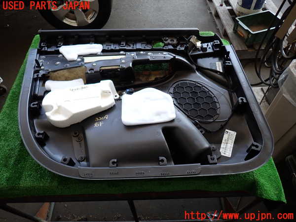 2UPJ-9232091234]ジープ・グランドチェロキー(WK36A)右前ドア内張り 中古_5