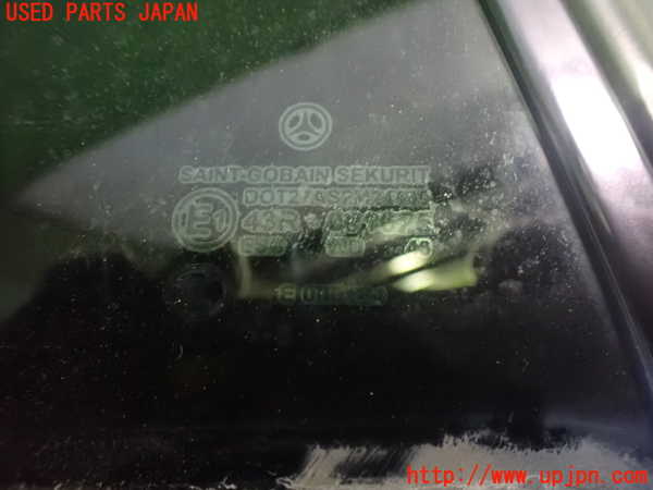 2UPJ-9232101380]ベンツ SL350 R230(230467)右クォーターガラス (43R-001025 M24100) 中古_2