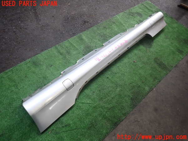 2UPJ-9232101392]ベンツ SL350 R230(230467)左サイドステップ 中古_2