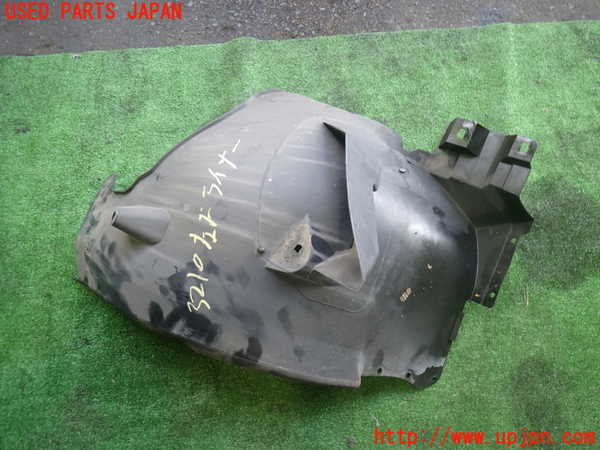 2UPJ-9232101092]ベンツ SL350 R230(230467)左前フェンダーライナー 中古_2