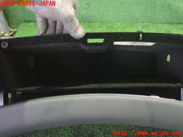 2UPJ-9232107516]ベンツ SL350 R230(230467)グローブボックス1 中古_3