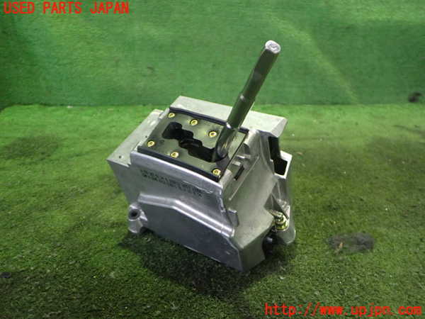 2UPJ-9232107555]ベンツ SL350 R230(230467)ATシフトレバー 中古_2