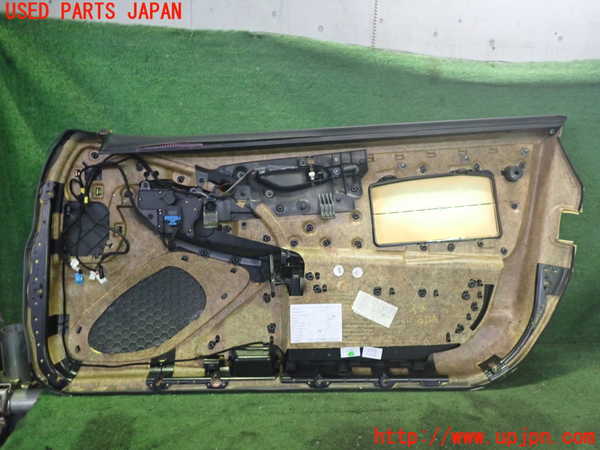 2UPJ-9232101264]ベンツ SL350 R230(230467)左ドア内張り 中古_4