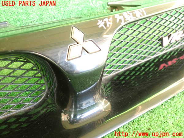 2UPJ-9232111050]レグナム(EC5W)ラジエターグリル 中古_2