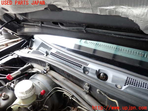 2UPJ-9232111190]レグナム(EC5W)カウルトップ 中古_2