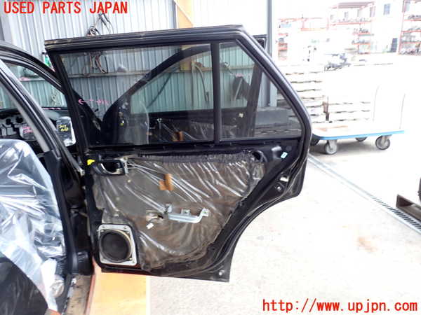 2UPJ-9232111290]レグナム(EC5W)右後ドア 中古(43R-00150 M2L3)_4