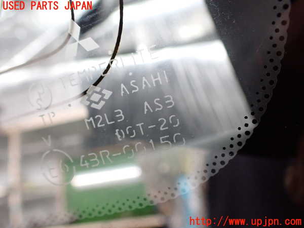 2UPJ-9232111382]レグナム(EC5W)左クォーターガラス 中古(43R-00150 M2L3)_2