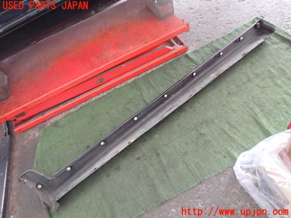 2UPJ-9232111390]レグナム(EC5W)右サイドステップ 中古_5