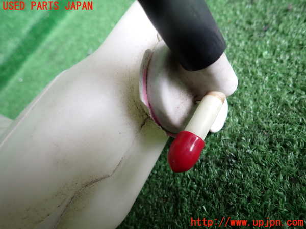 2UPJ-9232112410]レグナム(EC5W)ラジエータータンク 中古_2