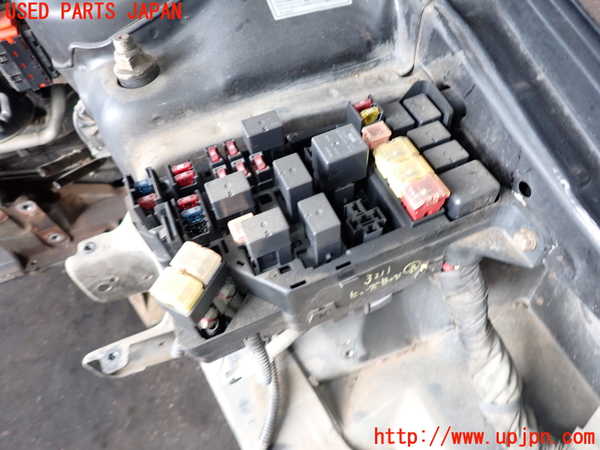2UPJ-9232116742]レグナム(EC5W)ヒューズボックス2 中古_2