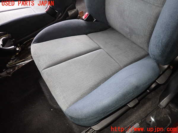 2UPJ-9232117065]レグナム(EC5W)助手席シート 中古_3