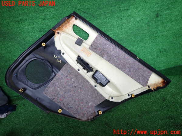 2UPJ-9232111324]レグナム(EC5W)左後ドア内張り 中古_3