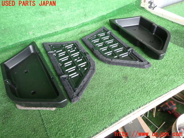 2UPJ-9232117773]レグナム(EC5W)ラゲッジトレイ3 中古_2