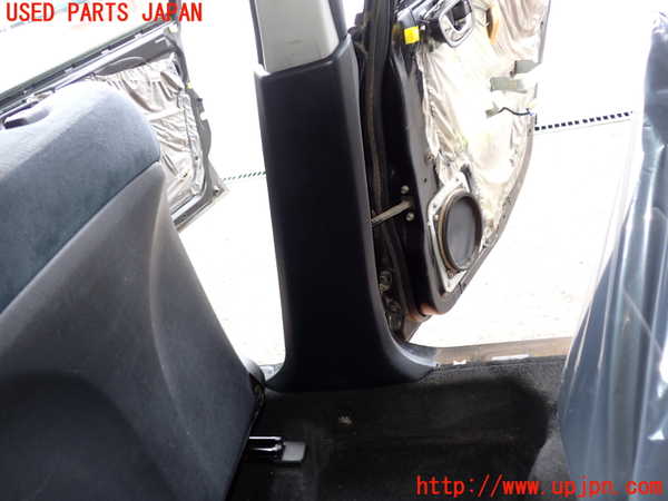 2UPJ-9232117665]レグナム(EC5W)右センターピラートリム 中古_3