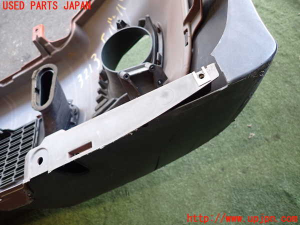 2UPJ-9232131010]BMW ミニ(MINI)ジョンクーパーワークス(JCW) コンバーチブル(MSJCW)(R57)フロントバンパー 【ジャンク品】 中古_5