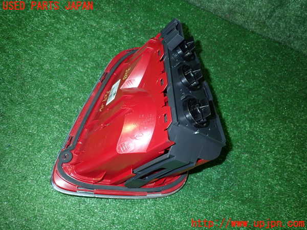 2UPJ-9232131536]BMW ミニ(MINI)ジョンクーパーワークス(JCW) コンバーチブル(MSJCW)(R57)左テールランプ 中古_2