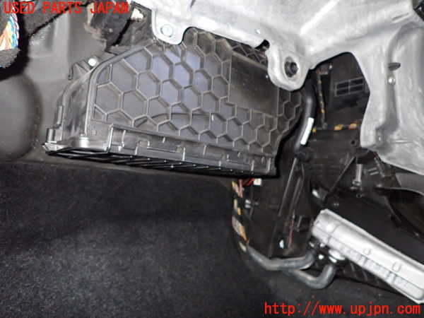 2UPJ-9232136081]BMW ミニ(MINI)ジョンクーパーワークス(JCW) コンバーチブル(MSJCW)(R57)エバポレーター1 中古_2