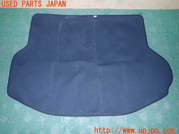 3UPJ=9232140634]ハリアー(ZSU60W)純正 08213-48160 ラゲッジマット 中古_2