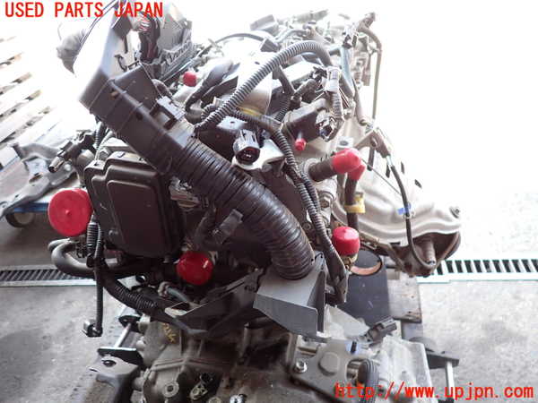 2UPJ-9232142010]ハリアー(ZSU60W)エンジン 3ZR-FAE 中古_2