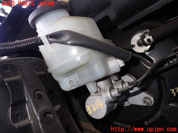 2UPJ-9232144050]ハリアー(ZSU60W)ブレーキマスターシリンダー 中古_2