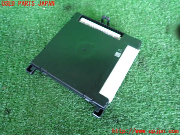 2UPJ-9232146151]ハリアー(ZSU60W)コンピューター6 (MPX BODY) 中古_2