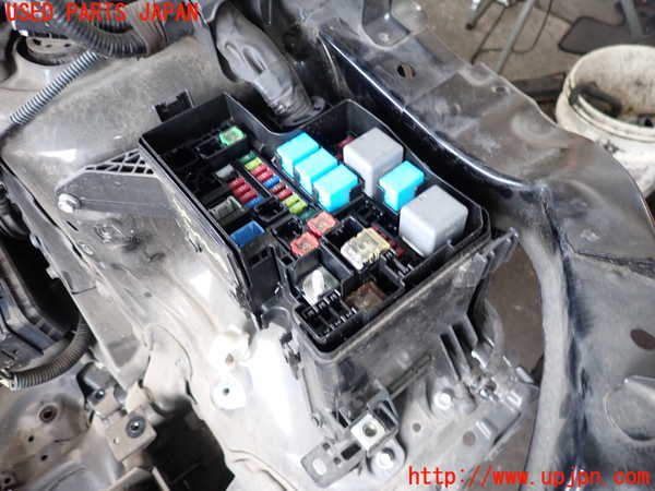 2UPJ-9232146743]ハリアー(ZSU60W)ヒューズボックス3 中古_2