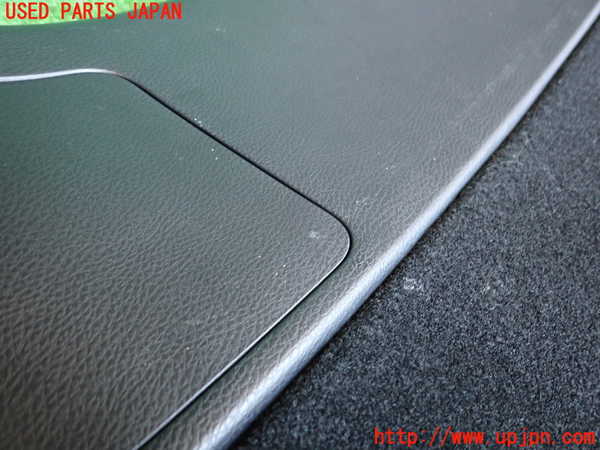 2UPJ-9232141578]ハリアー(ZSU60W)バックドア内張り 中古_2