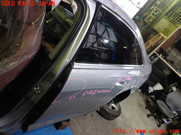 1UPJ-9232151320]アウディ・A6(F2DKNF)左後ドア M61385 中古_3