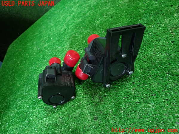 1UPJ-9232152110]アウディ・A6(F2DKNF)ウォーターポンプ 中古_2