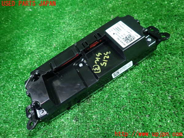 1UPJ-9232156308]アウディ・A6(F2DKNF)スイッチ3 (エアコン) 中古_3