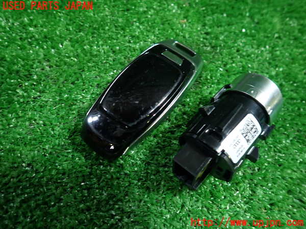 1UPJ-9232156110]アウディ・A6(F2DKNF)エンジンコンピューター 中古_4