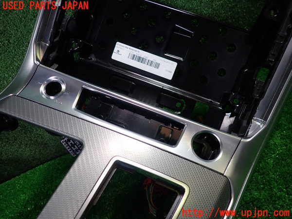 1UPJ-9232157549]アウディ・A6(F2DKNF)コンソール 中古_2