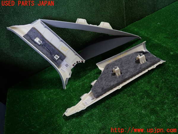 1UPJ-9232157680]アウディ・A6(F2DKNF)左リアピラートリム 中古_3