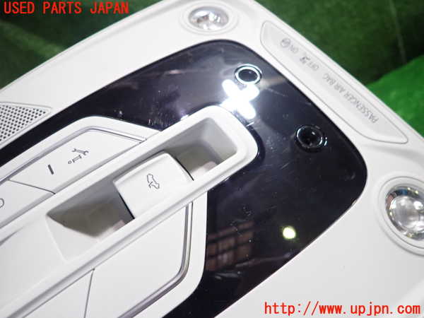 1UPJ-9232156411]アウディ・A6(F2DKNF)ルームランプ1 (１列目) 中古_2