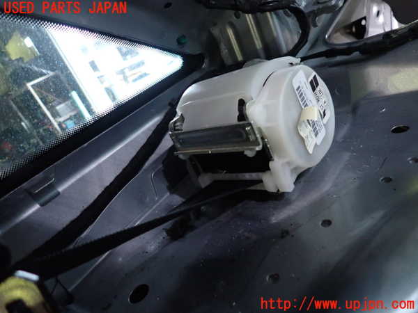 1UPJ-9232157155]アウディ・A6(F2DKNF)右2列目シートベルト 中古_3