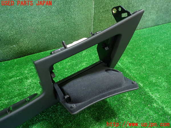 1UPJ-9232157693]アウディ・A6(F2DKNF)内装トリム類3 中古_3