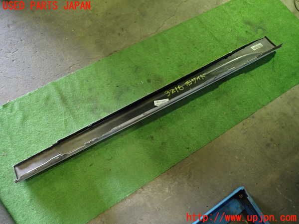 1UPJ-9232161390]BMW 320d ツーリング F31(3D20)右サイドステップ 中古_5