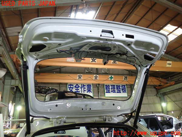 1UPJ-9232161566]BMW 320d ツーリング F31(3D20)バックドア リアゲート ハッチ 中古_3