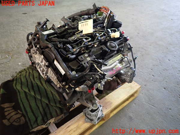 1UPJ-9232162010]BMW 320d ツーリング F31(3D20)エンジン N47D20C 中古_2