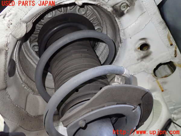 1UPJ-9232165025]BMW 320d ツーリング F31(3D20)左フロントストラット 中古_2