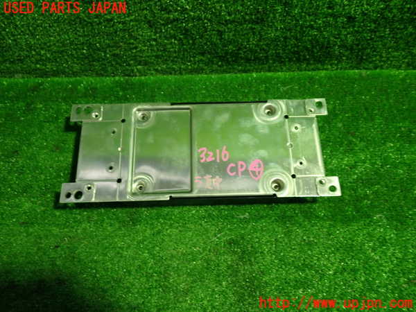 1UPJ-9232166149]BMW 320d ツーリング F31(3D20)コンピューター4 (1D 6 820 728-01) 中古_3