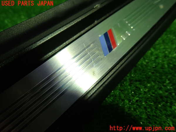 1UPJ-9232167740]BMW 320d ツーリング F31(3D20)スカッフプレート 中古_3