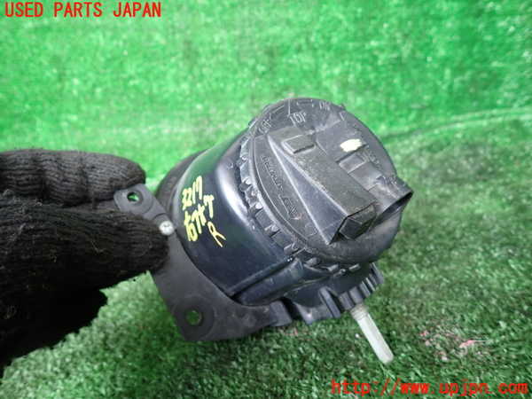 1UPJ-9232171180]マセラティ・グラントゥーリズモ(MGT)右フォグ 中古_3